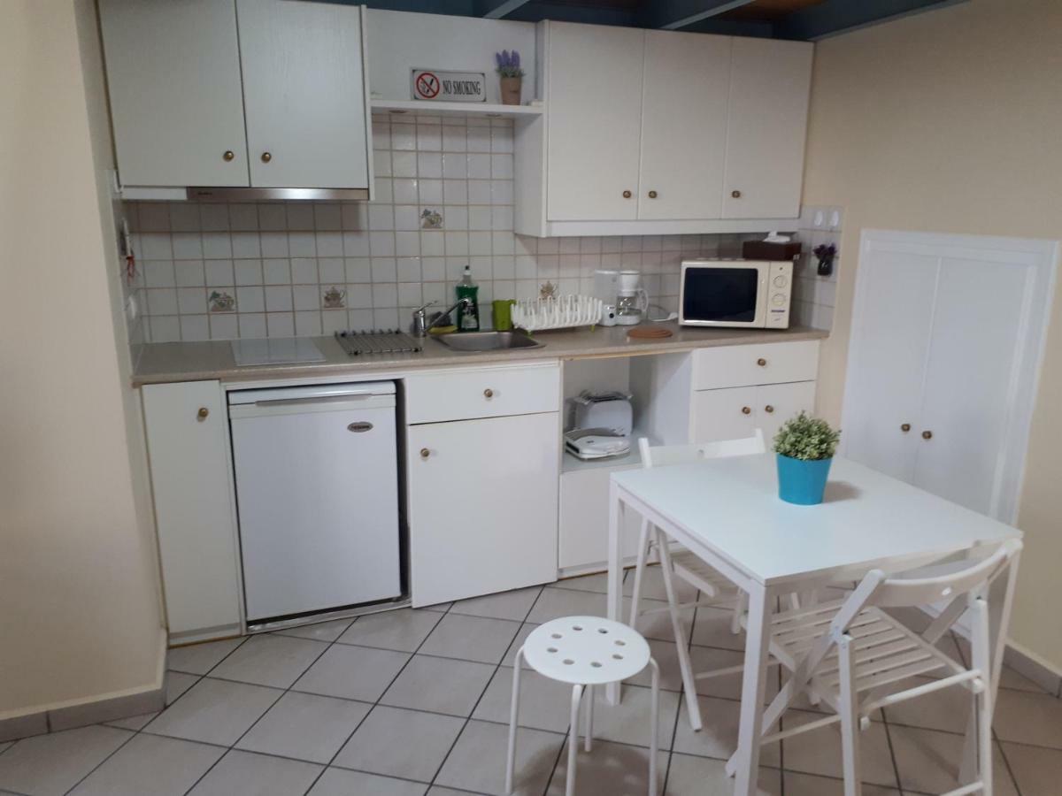 Ermoupolis, Syros City Apartments Экстерьер фото