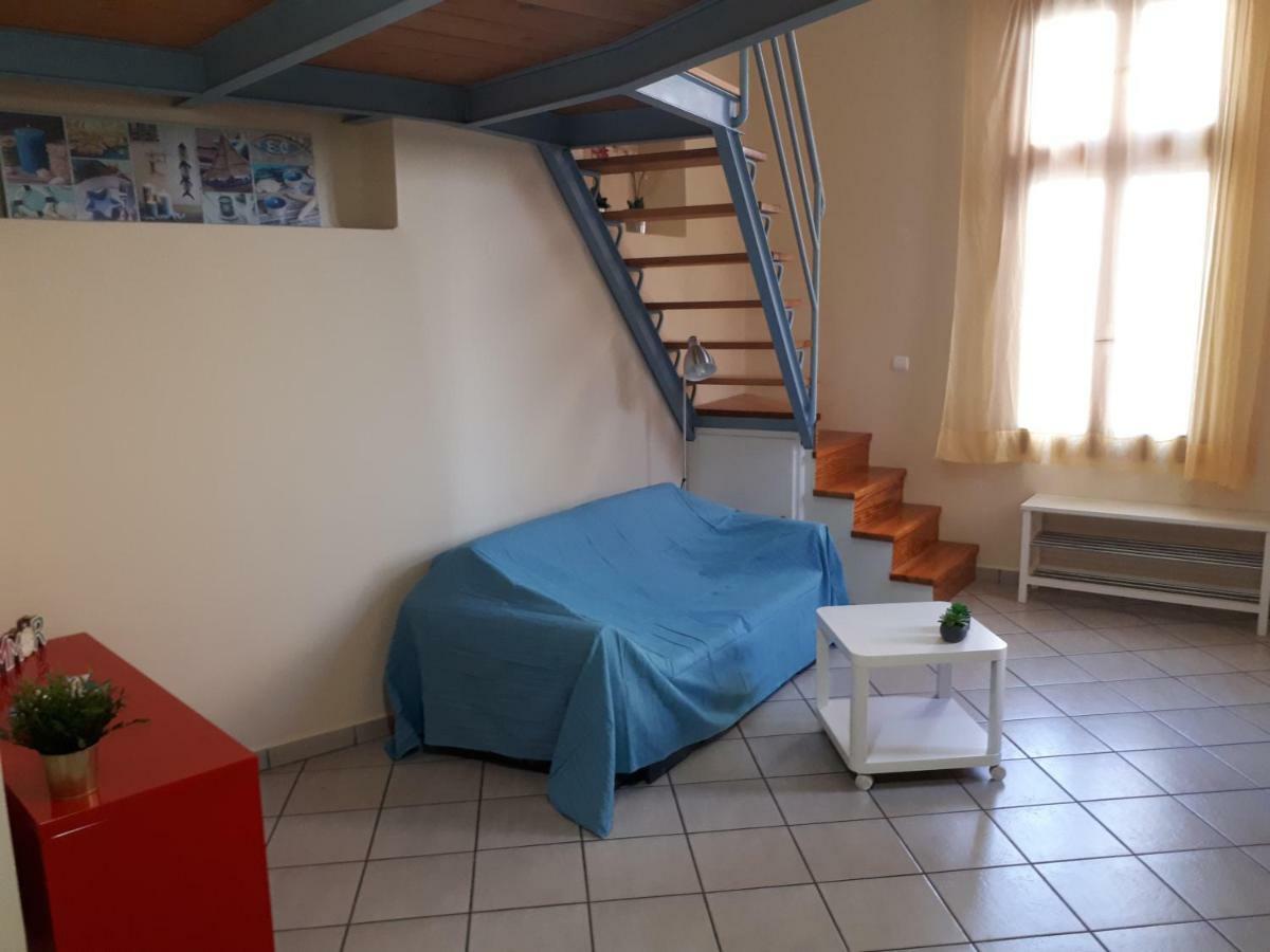 Ermoupolis, Syros City Apartments Экстерьер фото