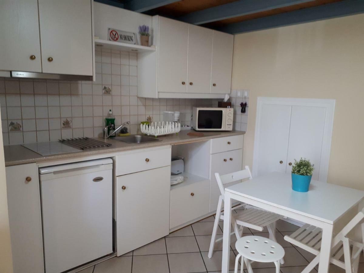Ermoupolis, Syros City Apartments Экстерьер фото
