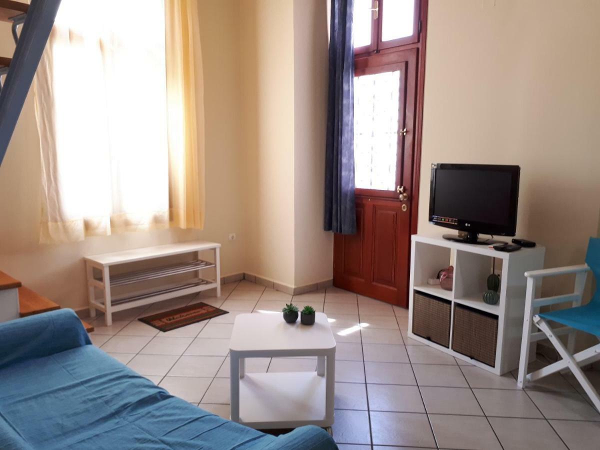 Ermoupolis, Syros City Apartments Экстерьер фото